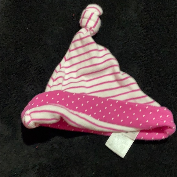 Carters baby girl newborn coming home outfit - Picture 3 of 6